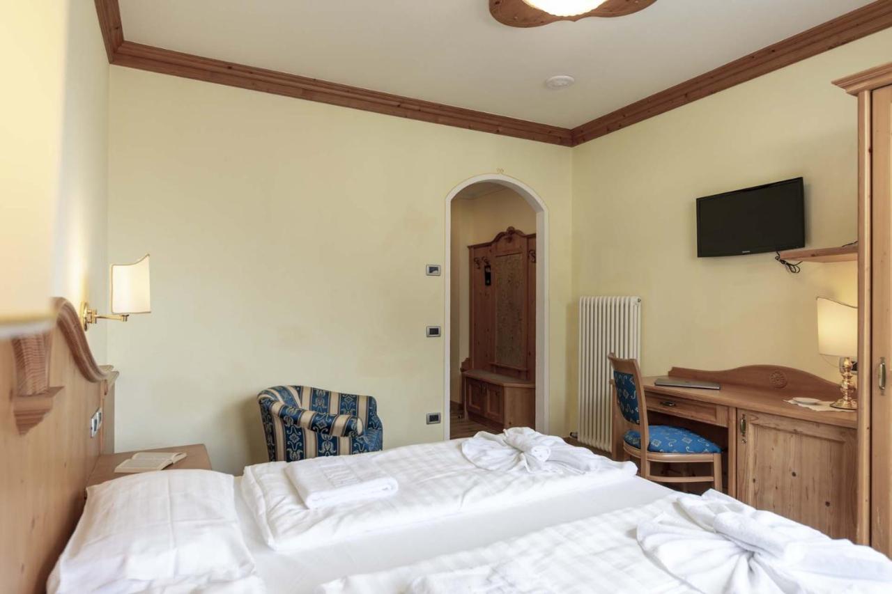 Ariston Lake View Hotel Molveno Exterior foto