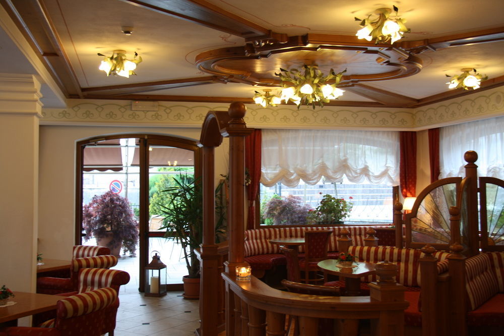 Ariston Lake View Hotel Molveno Exterior foto